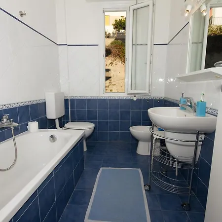 Casa Oleandri Apartment *